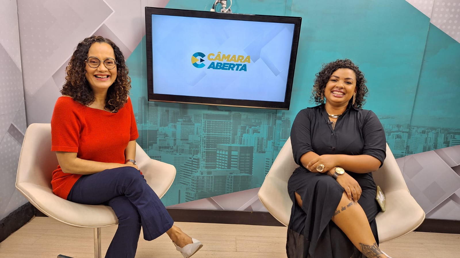 Fany Miranda é a entrevistada do programa Câmara Aberta - Câmara Municipal  de João Pessoa