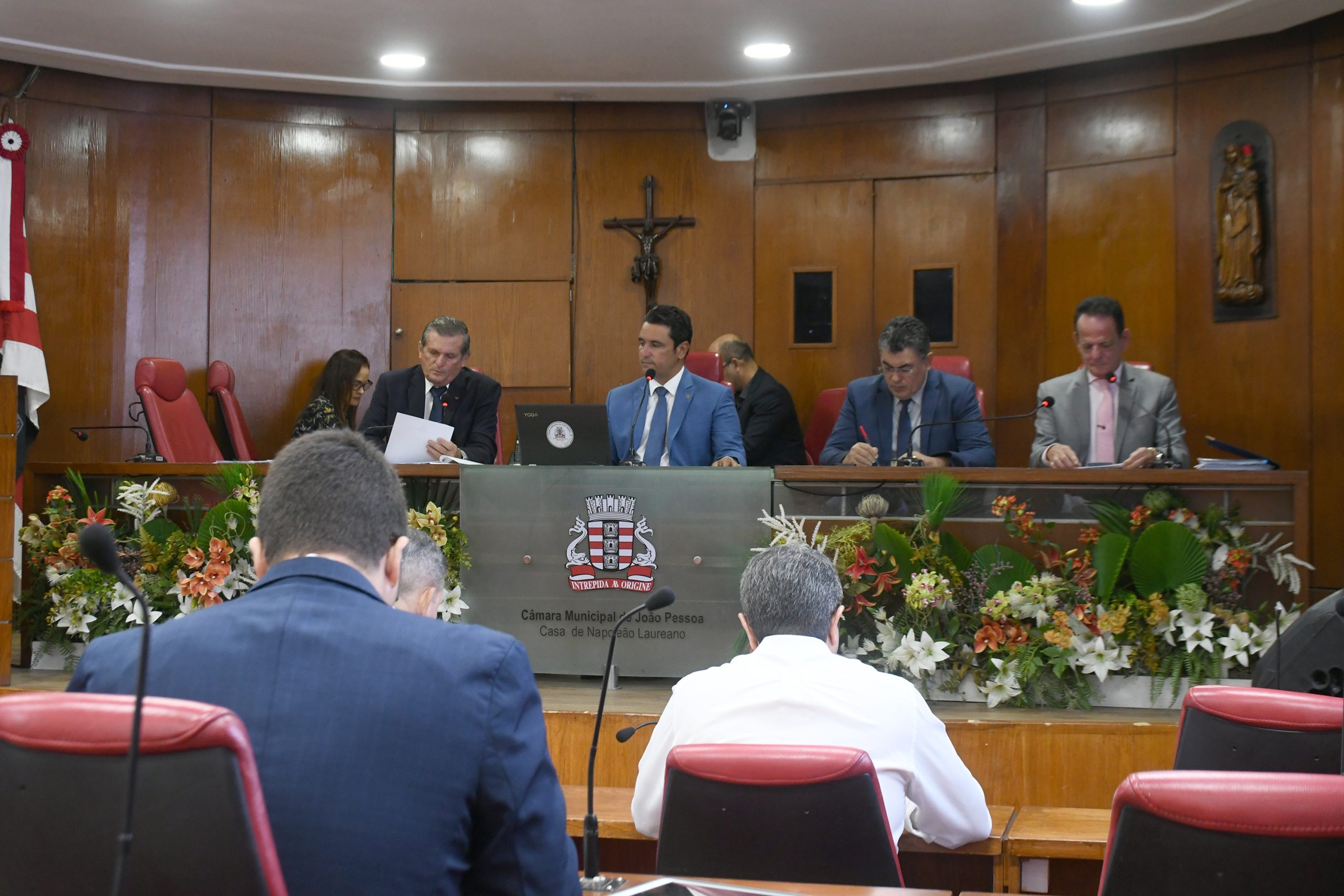 CCJ acata atualização da careira e dos vencimentos dos guardas-civis