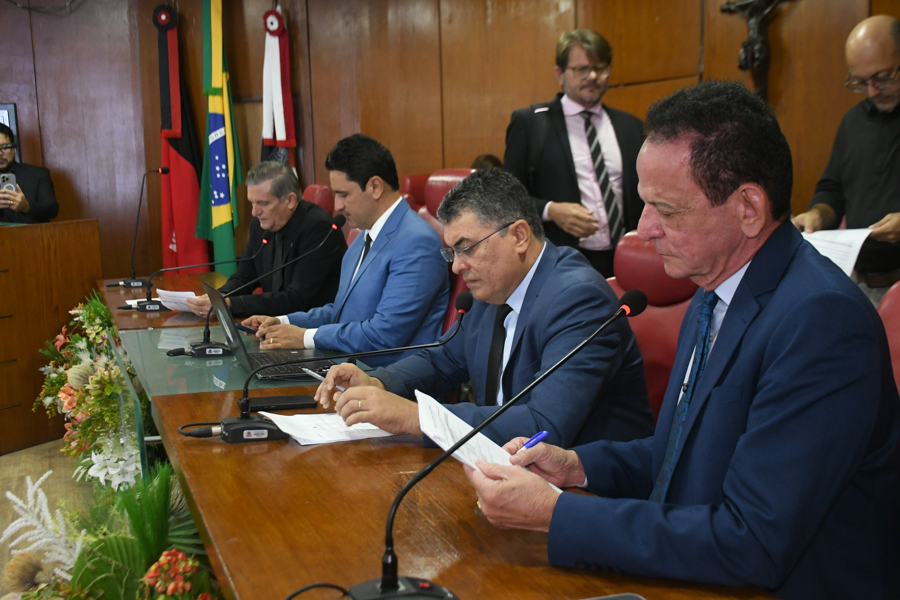 CCJ é favorável ao Programa Municipal de Zeladoria Comunitária com Microempreendedores Individuais 3 5f4728c15e4bd0b8aaa13b2e57e3143e